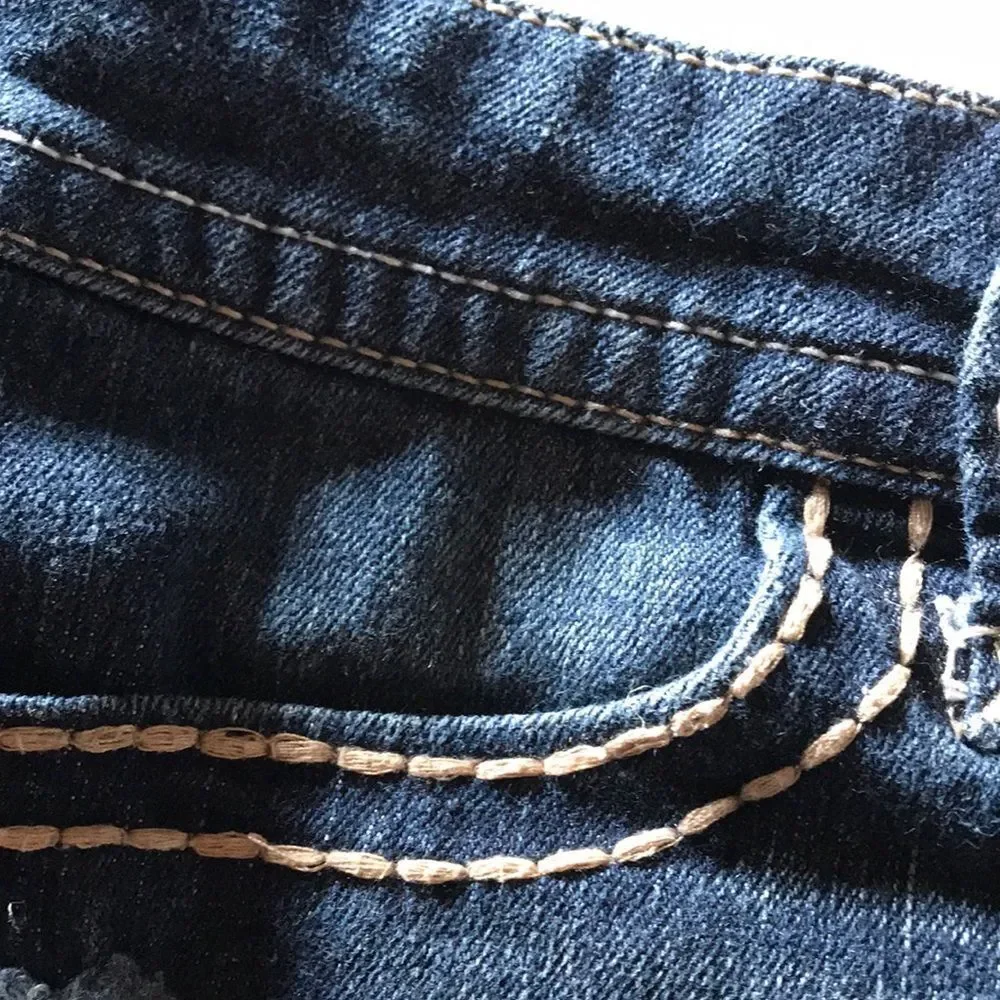 No Boundaries Daisy Dukes sz. 1 EUC